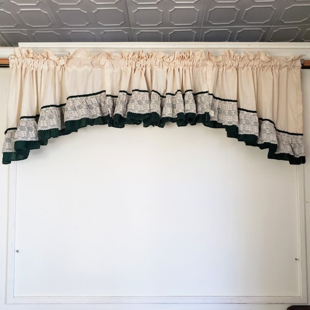 SOLD JC Penney Priscilla Swag 84W x 25L Valance Rod Pocket Cream Green Ruffle